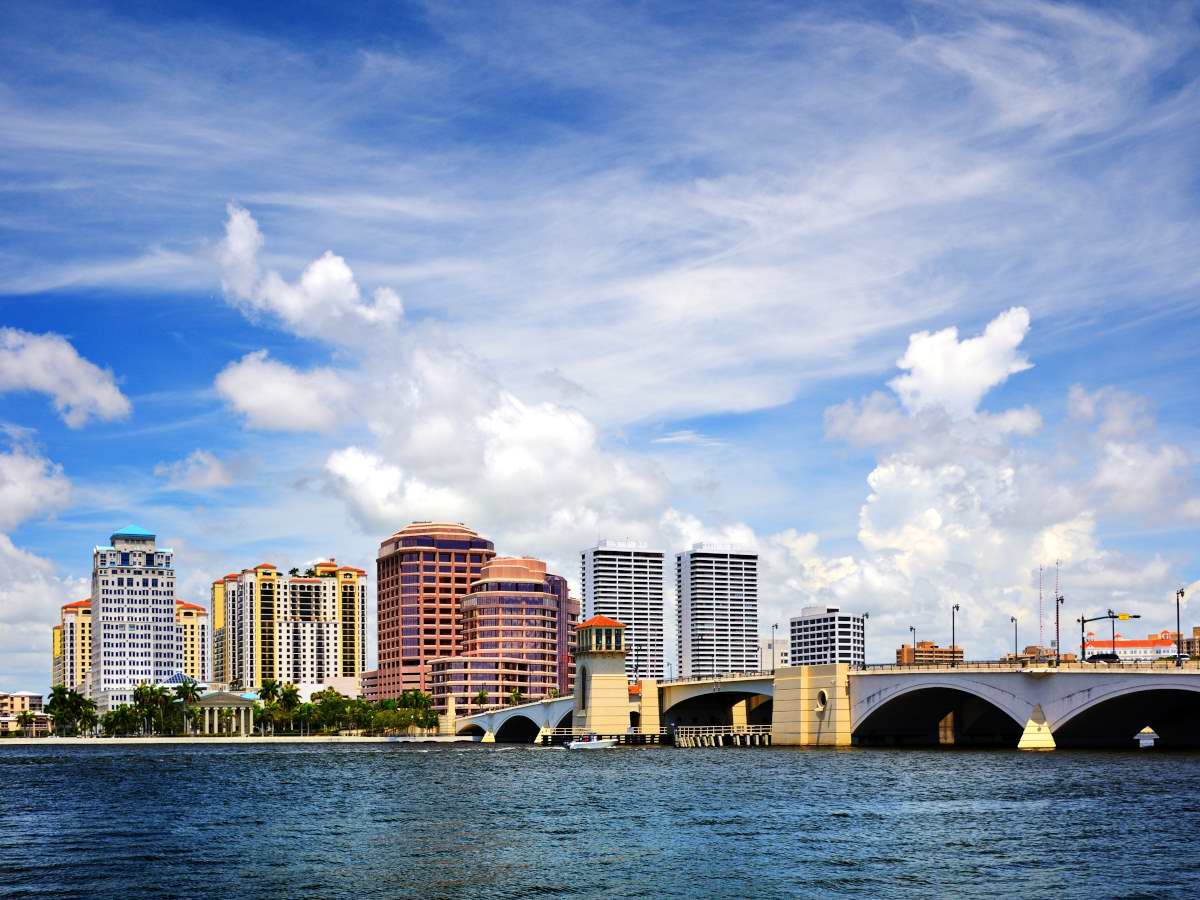 Living In Flamingo Park, FL - Flamingo Park Livability